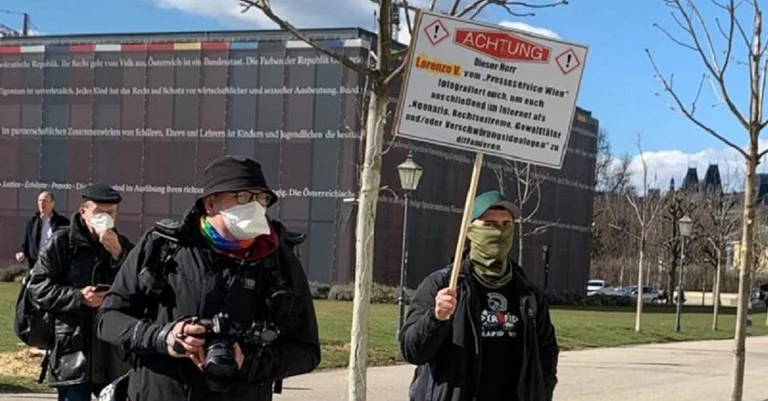 Vorschaubild: Corona-Demos: Die linken Mitläufer