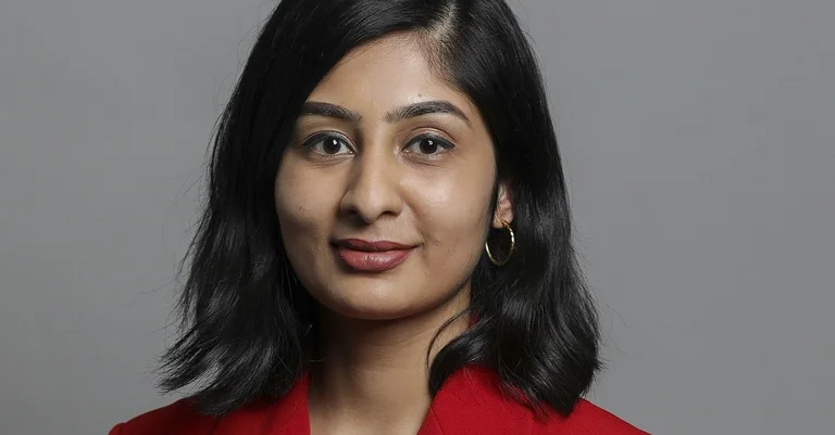 Vorschaubild: Britische Politikerin: „Nur internationaler Sozialismus kann Rassismus beenden!“