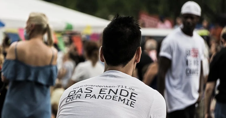 Vorschaubild: „Verdachtsfall“: Verfassungsschutz beobachtet Hamburger „Querdenker“