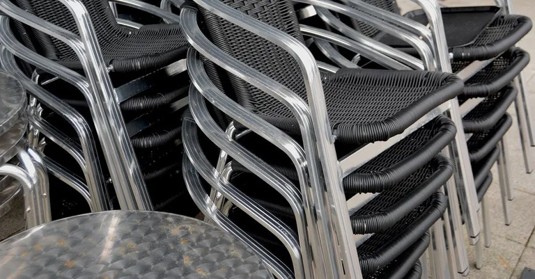 Vorschaubild: Kurz kündigte erste Öffnungsschritte für Mitte Mai an