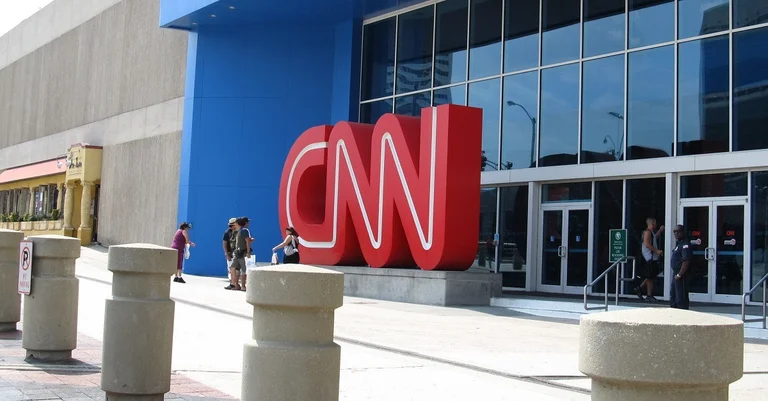 Vorschaubild: Corona, Wahlen & Co.: CNN-Insider plaudert über mediale Manipulation