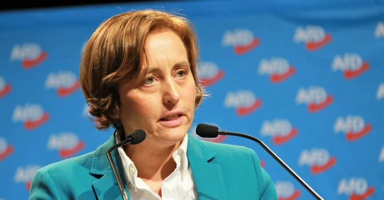 Vorschaubild: Bundestag: AfD Berlin wählt Beatrix von Storch zur Spitzenkandidatin