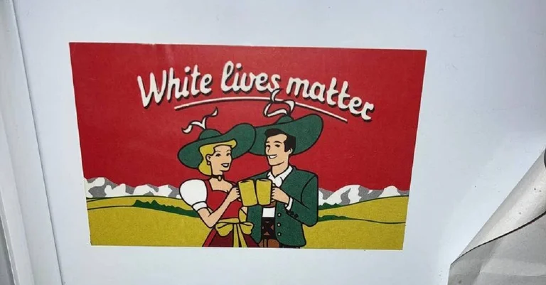 Vorschaubild: Frisch geklebt: Critical Whiteness