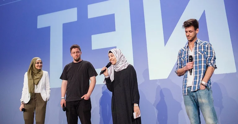 Vorschaubild: Journalisten solidarisieren sich mit umstrittener Moderatorin El-Hassan