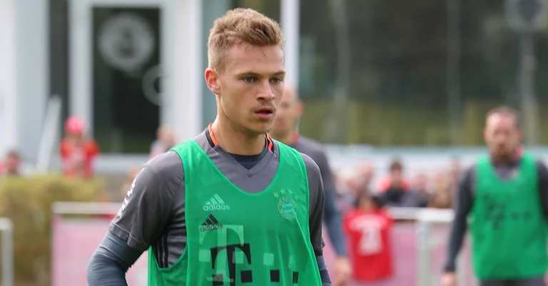 Vorschaubild: Fall Kimmich: Bundesregierung erhöht Impfdruck auf Bayern-Star