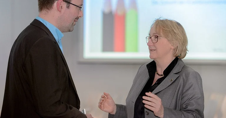 Vorschaubild: Baden-Württemberg plant Forschungsstelle für Rechtsextremismus