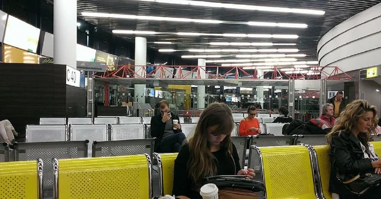 Vorschaubild: Freiheitliche Wirtschaft fordert Ende der 3G-Regel bei Einreise nach Österreich