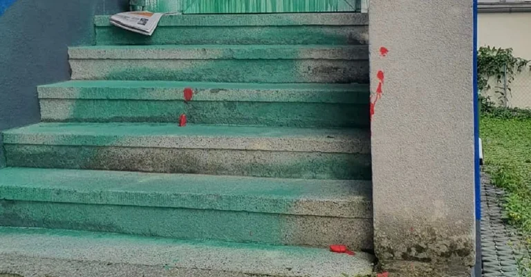 Vorschaubild: Linksextremer Anschlag und gratis Tampons