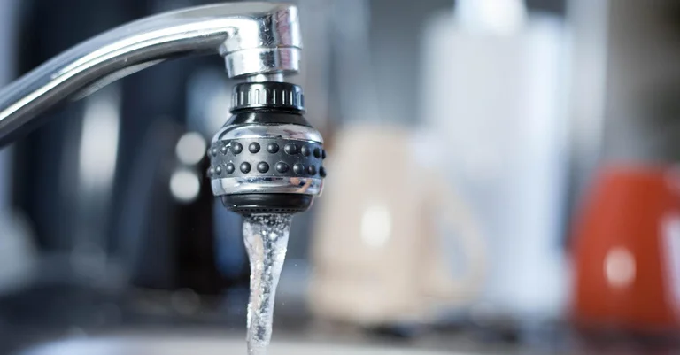 Vorschaubild: Sachsen: Wohnungsgenossenschaft schränkt Warmwasser ein