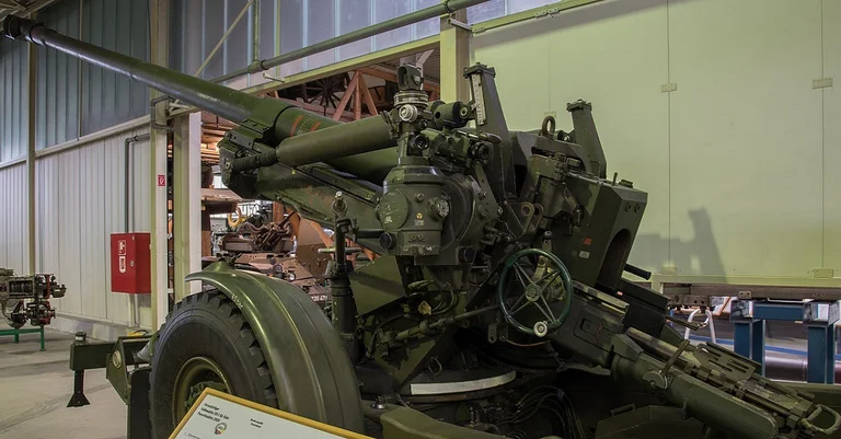 Vorschaubild: Ukraine-Krieg: FPÖ fordert Stopp von Waffenlieferungen durch Österreich