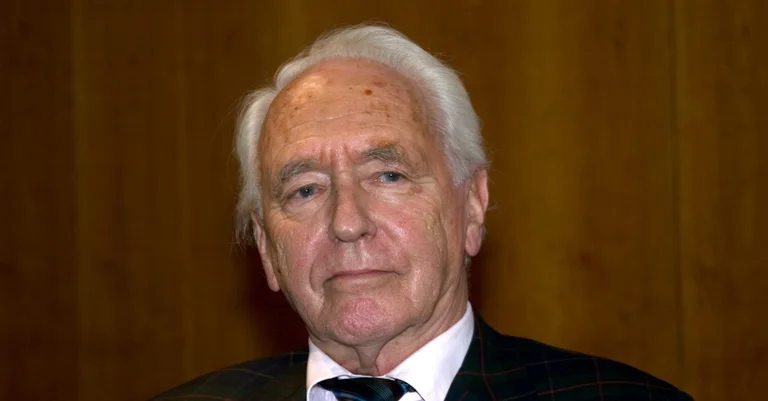 Vorschaubild: Sprachkritiker Schneider: „Gendern ist für Wichtigtuer“