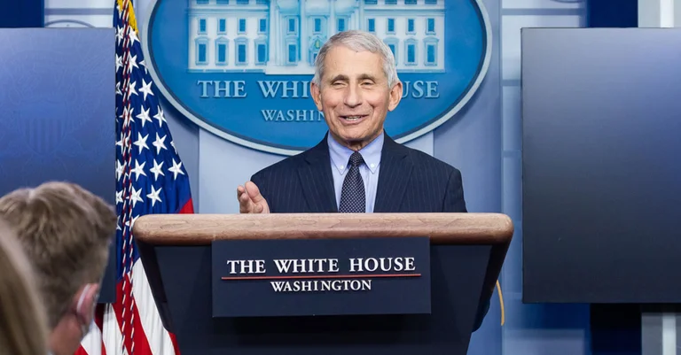 Vorschaubild: Oberster US-Corona-Berater Fauci tritt von allen Ämtern zurück