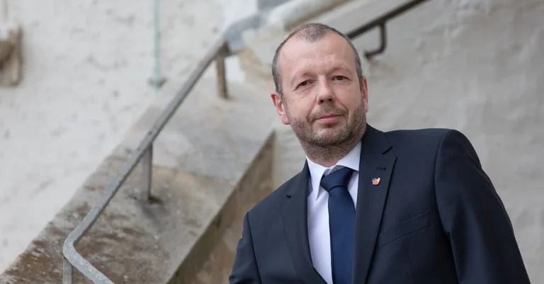 Vorschaubild: Stefan Marzischewski (AfD): „Ich bin Arzt und handle daher vernunftorientiert!“