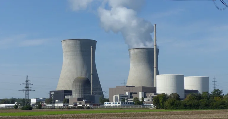 Vorschaubild: Atomenergie: Bundesregierung zwischen Sicherheit und Haltung