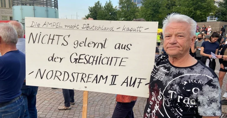 Vorschaubild: Montagsdemos in Leipzig: „Die Antifa hat keine eigenen Ideen“