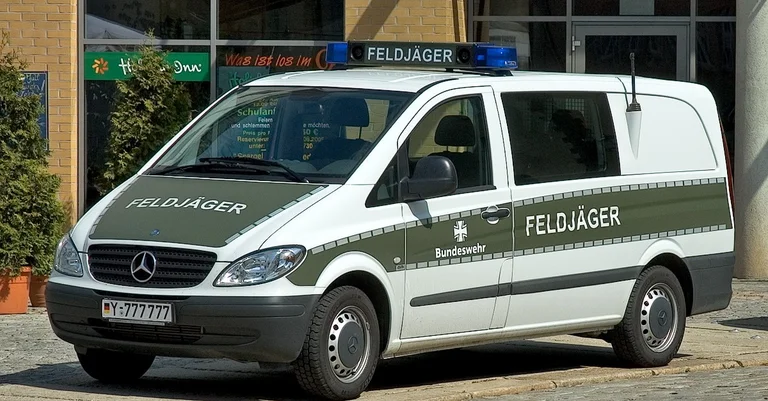 Vorschaubild: Nach Antisemitismusvorwurf: Feldjäger-Motto bleibt bestehen