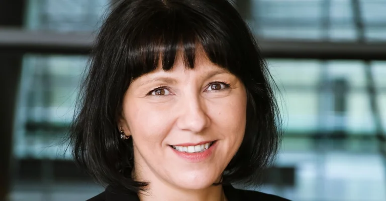 Vorschaubild: Bundestagsabgeordnete Joana Cotar verlässt AfD