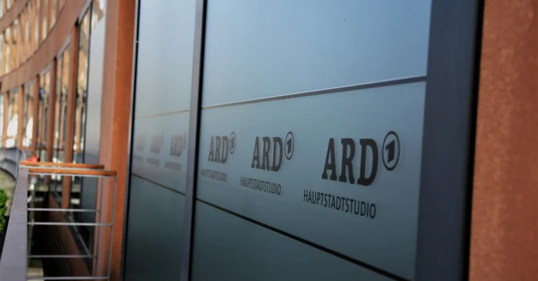 Vorschaubild: Medienreform: Nur Minderheit für einen Fortbestand von ARD und ZDF