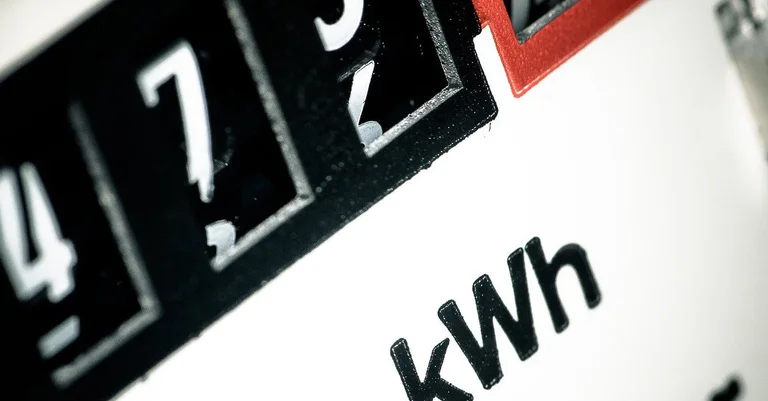 Vorschaubild: Österreich: Strompreisbremse startet morgen