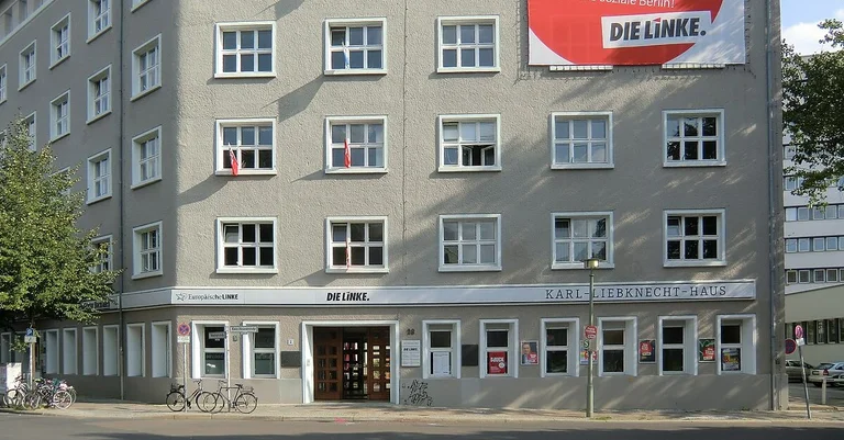 Vorschaubild: Berlin: Clan-Größe bezeichnet Linken-Politikerin als „Ehrenfrau“