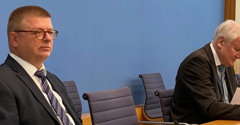 Vorschaubild: Verfassungsschutz-Chef hält „Letzte Generation“ weiterhin für „nicht extremistisch“