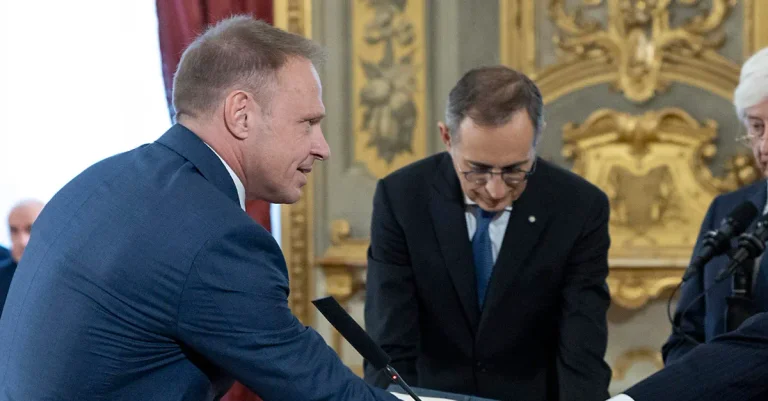 Vorschaubild: „2023 werden wir fast 500.000 legale Einwanderer ins Land holen“