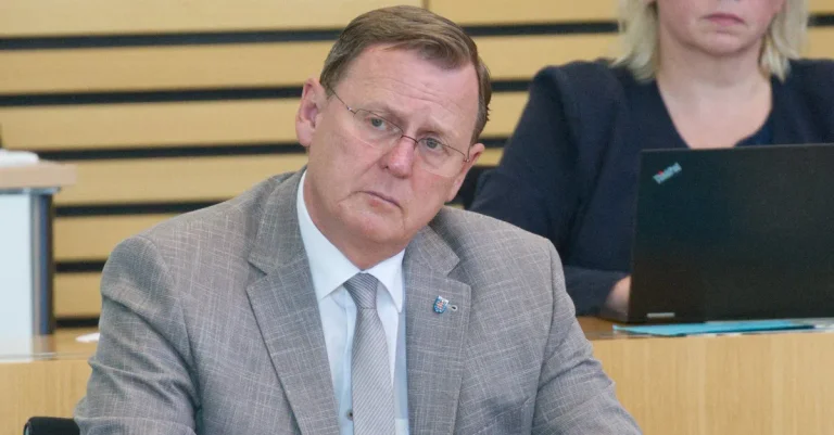 Vorschaubild: Rechnungshof kritisiert „schwerwiegende Verstöße“ der Landesregierung