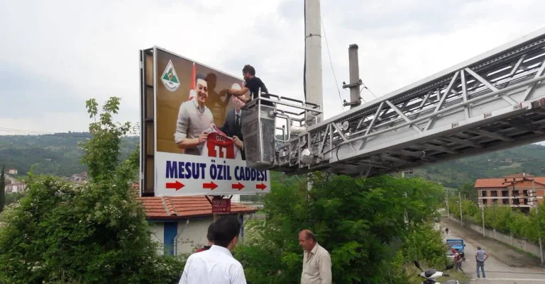 Vorschaubild: Verwirrung um mögliche Kandidatur für Erdogans Partei