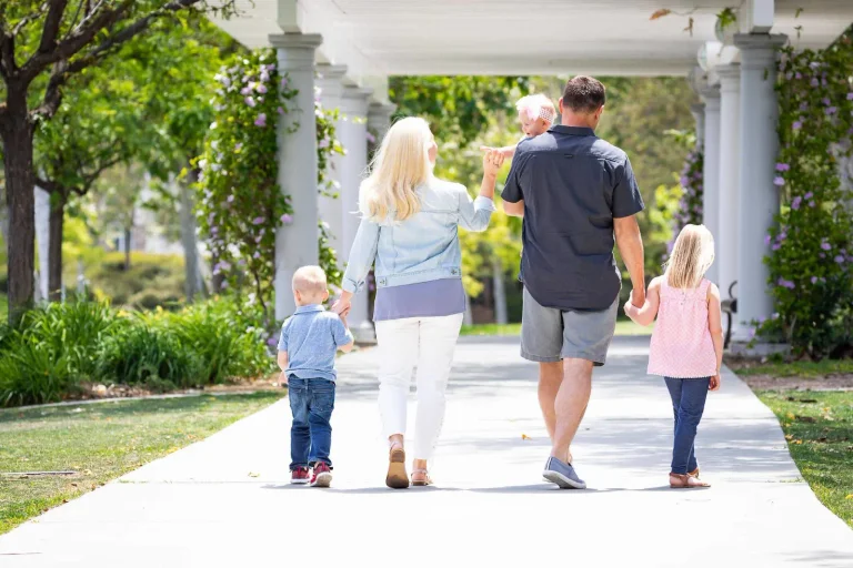 Vorschaubild: Der linksliberale Kreuzzug gegen Kindheit und Familie