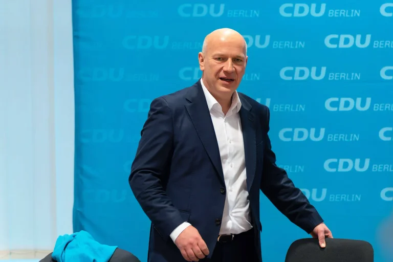 Vorschaubild: Von wegen Distanz: CDU und Linkspartei arbeiten in Berlin zusammen