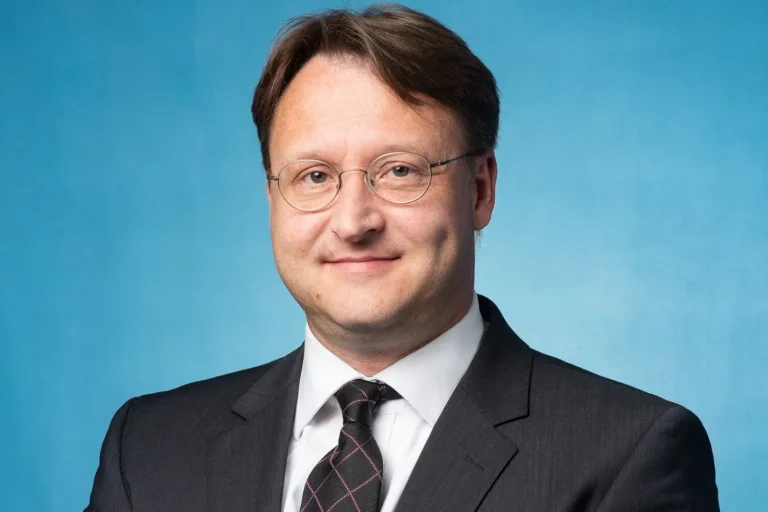 Vorschaubild: Triumph für AfD: Sesselmann stellt ersten AfD-Landrat