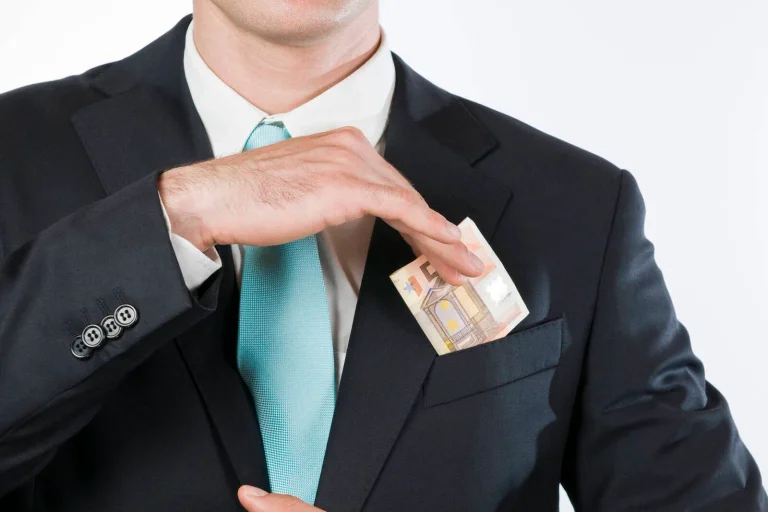 Vorschaubild: Eurobarometer: Parteien in Österreich besonders korrupt und intransparent