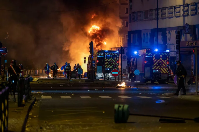 Vorschaubild: Französische Polizeistatistik: Viele Randalierer haben arabische Namen