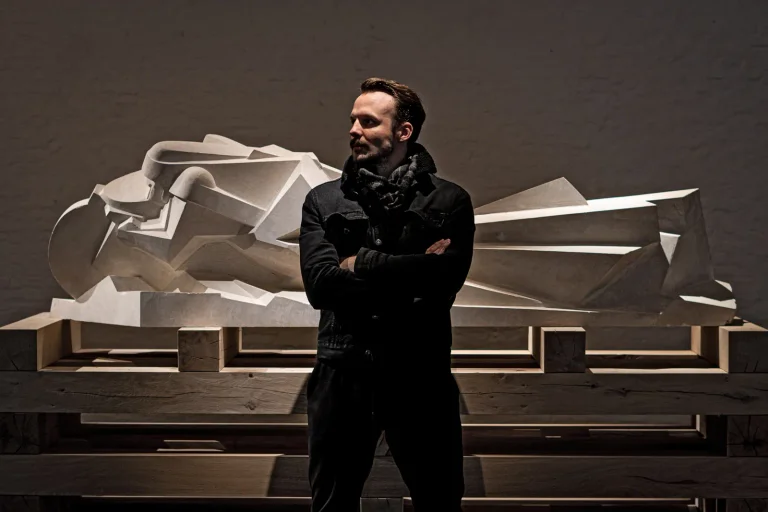 Vorschaubild: Bildhauer Fen de Villiers: „Kunst ist der Lebensnerv unserer Zivilisation“