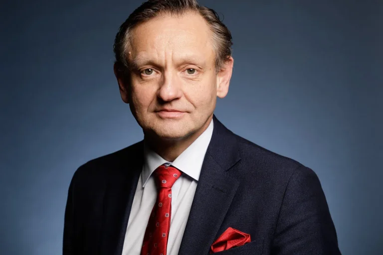 Vorschaubild: Gottschalk (AfD) zur Ampelregierung: „Vermisse die Zeiten, in denen Politiker bei Skandalen zurücktraten“