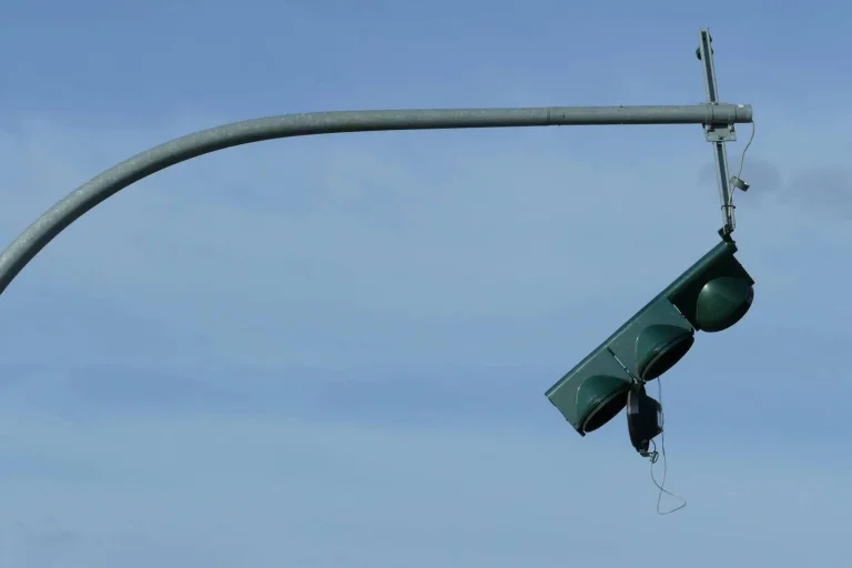 Vorschaubild: Politikversagen: Ampelstörung in Deutschland