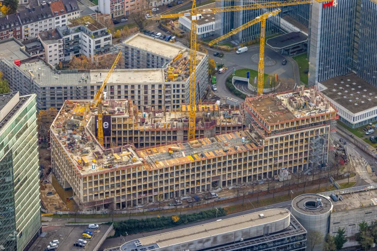 Vorschaubild: Studie zeigt: 300.000 Firmen in Deutschland von Insolvenz bedroht