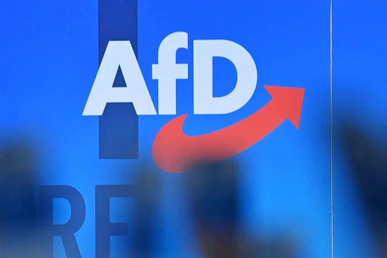 Vorschaubild: Halle: Professoren fordern Diskussion über AfD-Verbotsverfahren