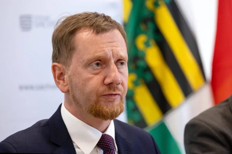 Vorschaubild: CDU Politiker fordern strengere Regeln für Messengerdienste