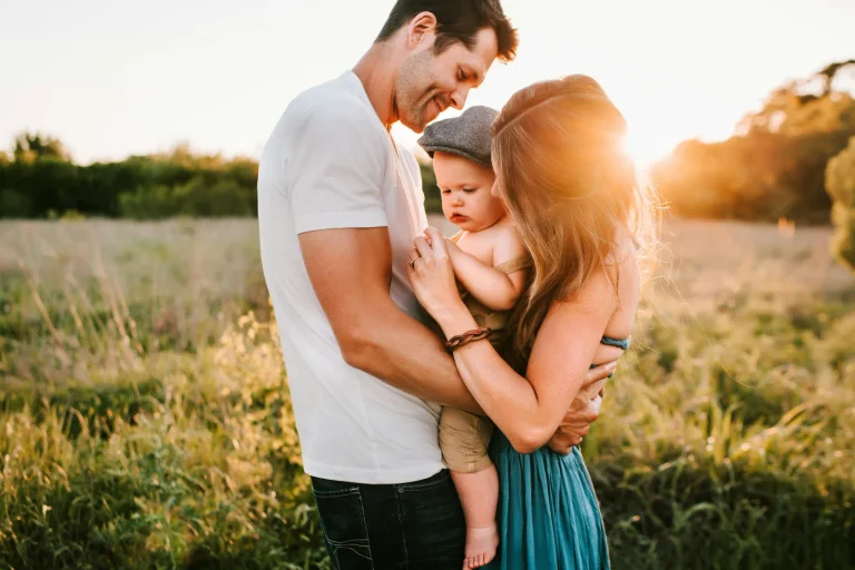 Vorschaubild: Ehe fördert laut weißer Professorin „weiße Vorherrschaft“