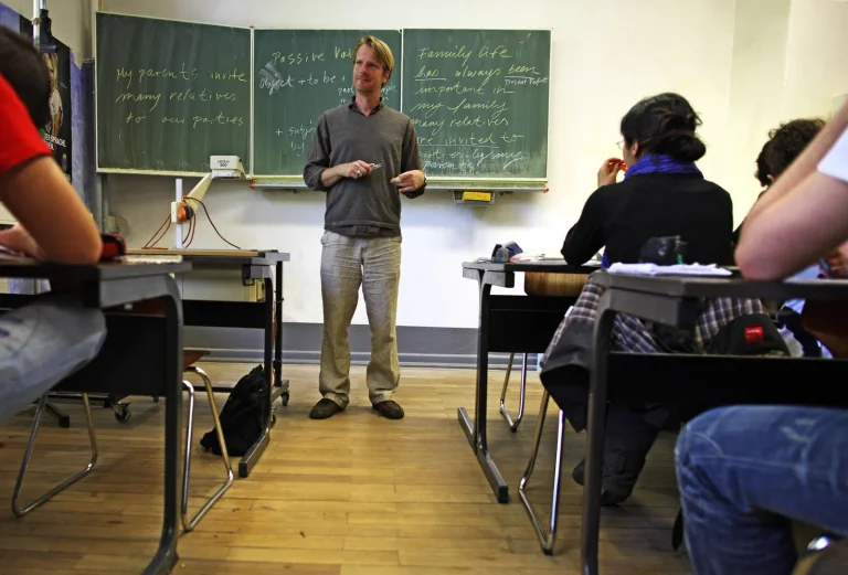 Vorschaubild: Neue Zahlen: Gewalt an deutschen Schulen explodiert