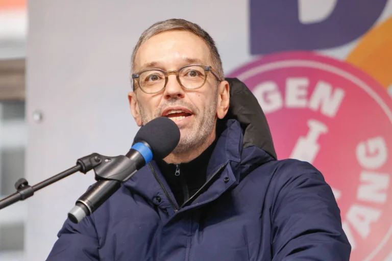 Vorschaubild: Wien: FPÖ plant Veranstaltung mit Kickl und Bhakdi