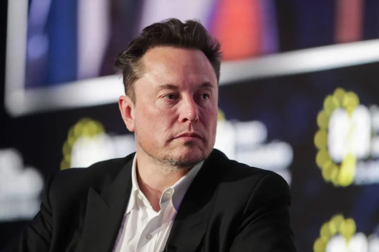 Vorschaubild: Musk: Twitter hat früher „lügende Journalisten“ bevorzugt
