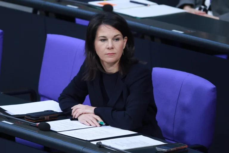 Vorschaubild: Neues Staatsbürgerrecht: Auswärtiges Amt wirbt für Einwanderung auf Arabisch