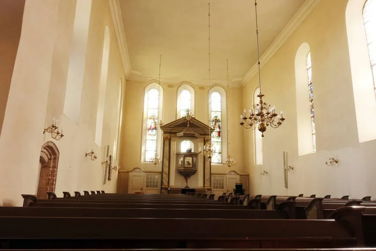 Vorschaubild: Pfarrer fordert mehr Respekt und Schutz für Migranten im Kirchenasyl