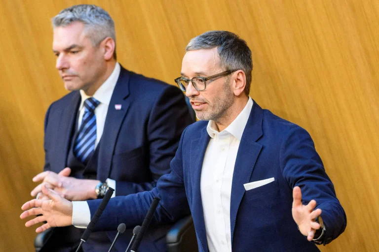 Vorschaubild: FPÖ-ÖVP-Koalition bei Österreichern am beliebtesten