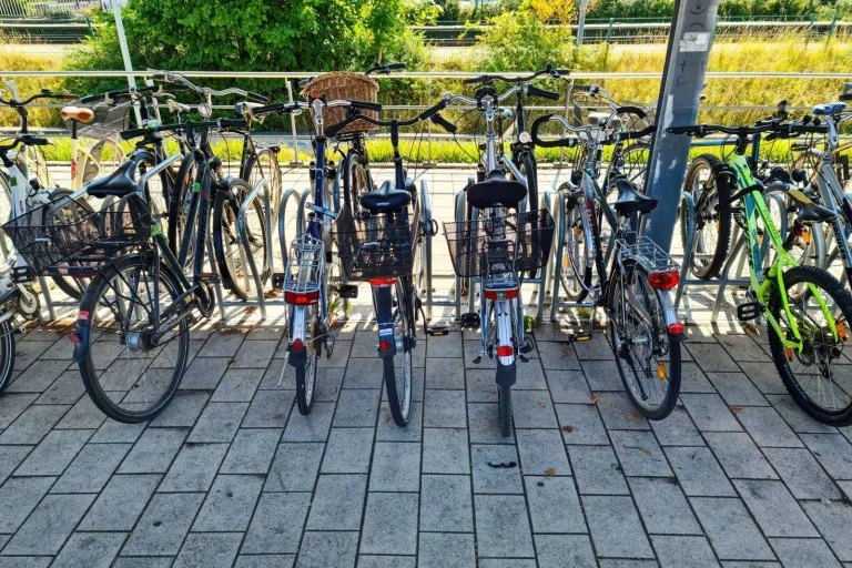 Vorschaubild: Kiel: Fahrradkurse für Frauen mit Migrationshintergrund