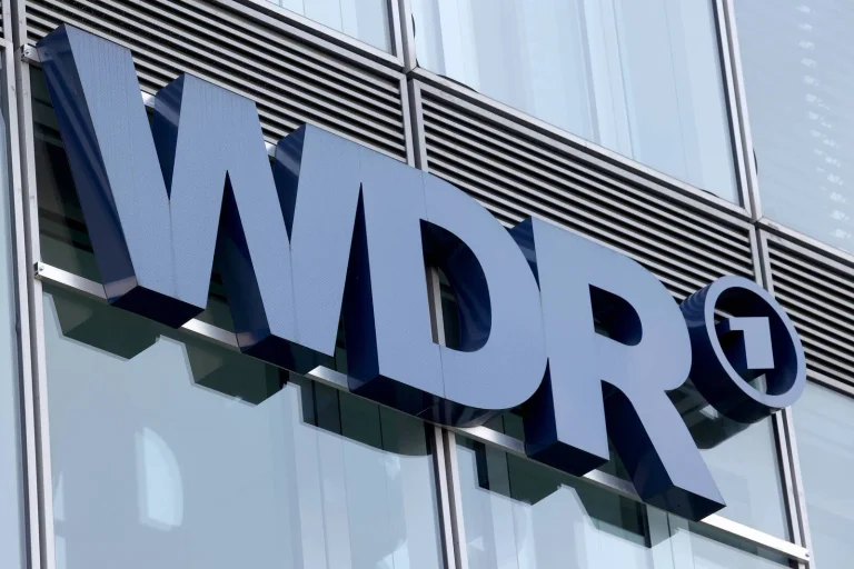 Vorschaubild: Exklusiv: Geheimtreffen zwischen Verfassungsschutz und WDR aufgedeckt