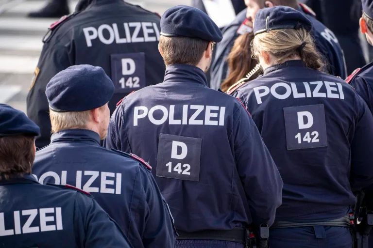 Vorschaubild: Wiener Polizei setzt auf „kulturelle Vielfalt“: Migranten sollen verstärkt eingestellt werden