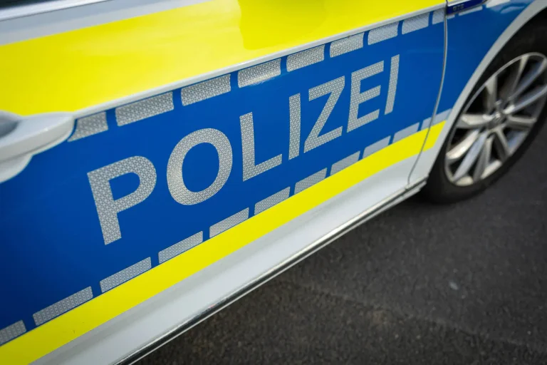 Vorschaubild: Razzien gegen führende TikTok-Salafisten: Moschee geschlossen